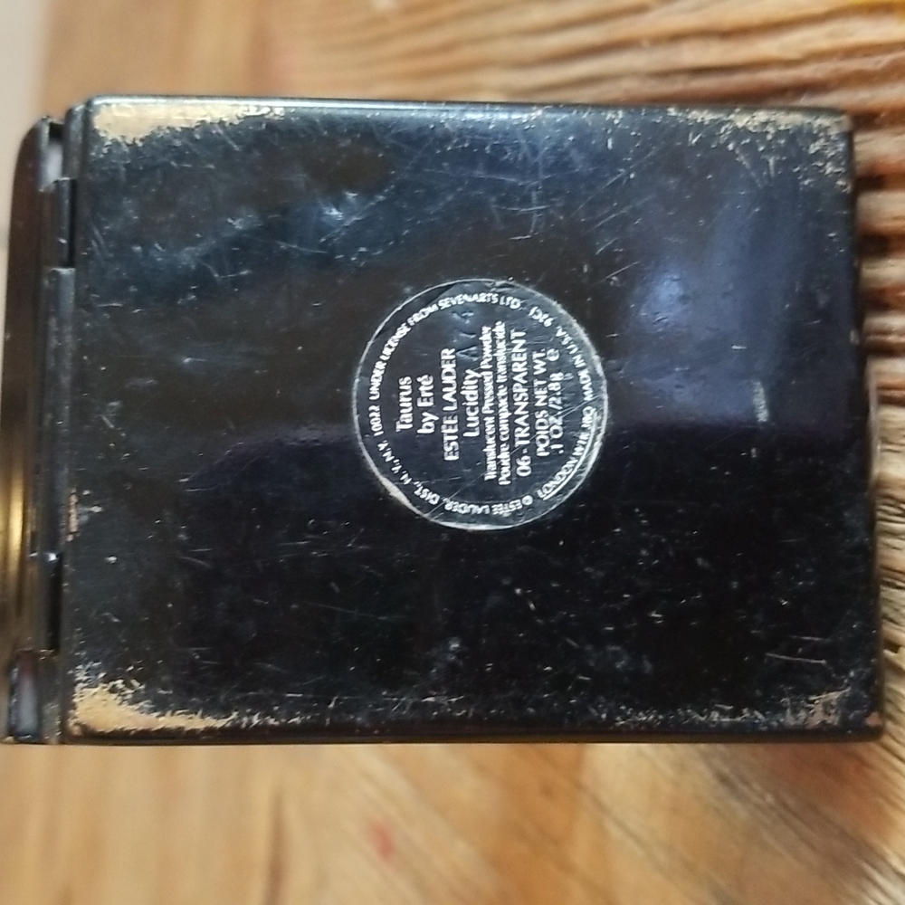 Taurus Powder Compact - empty - Picture 5 of 11